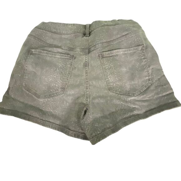 Express Gray Denim Shorts Stretch Super high Rise Shortie Size 14 - Picture 3 of 9